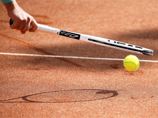 Choisir un surgrip de padel : confort, tenue et durabilité
